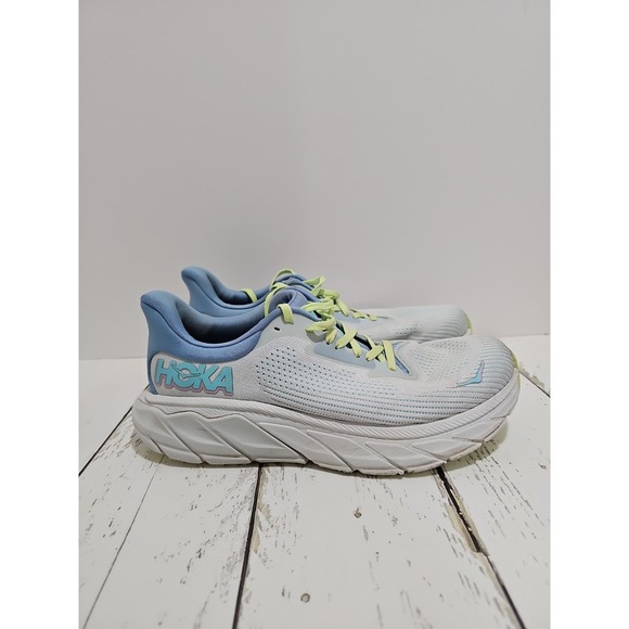 Hoka One One Shoes - HOKA ONE ONE Clifton  Running Shoes Size 8.5D